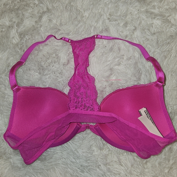 VS Bra - Picture 2 of 3